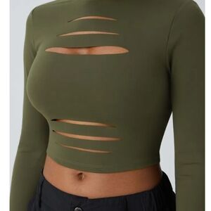 Halara DayStretch Round Neck Cutout Long Sleeve Fitted Crop Top